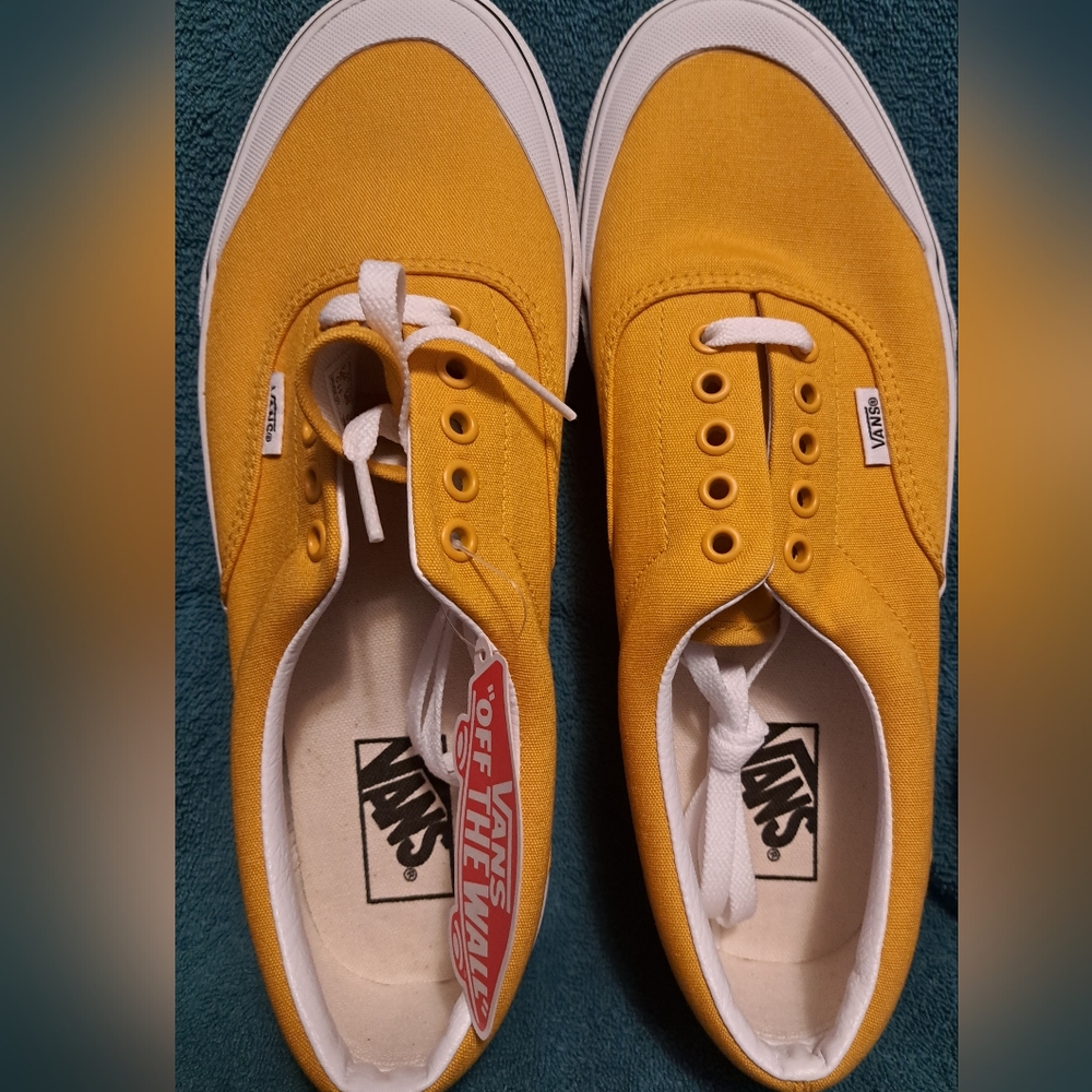 Vans Era TC Canvas Low Top Lace Up Sneakers Size 9.5 Mens, Size 11 womens NEW